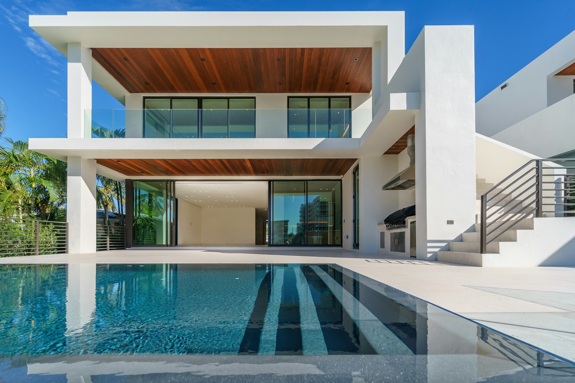 Contemporary luxury estate — premium residential architecture